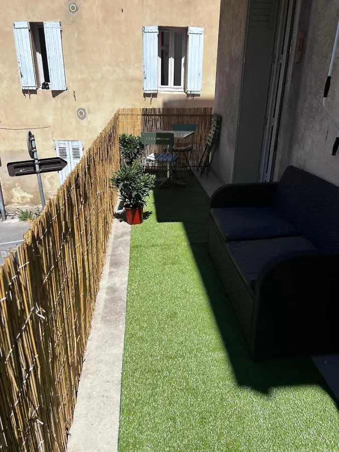 Chez Nina Apartment Avignon 0*,